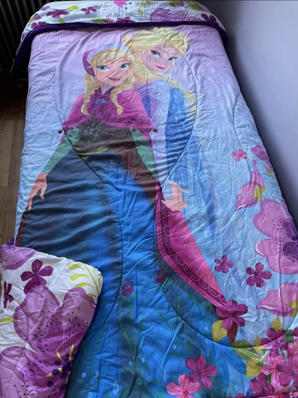 Girls' Frozen-Themed Comforter Set - Pink & Blue